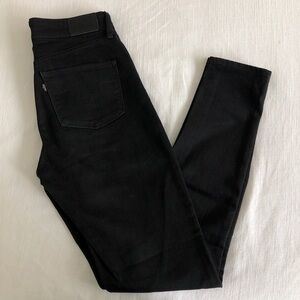 Levi's Women's High Rise Black Jeans